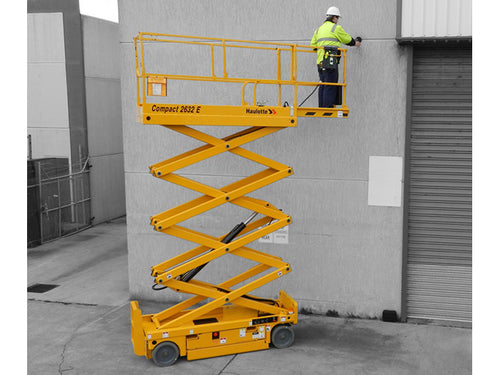 26' Self Propelled Scissor Lift