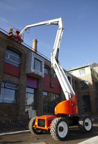 46' ARTICULATED DIESEL BOOM LIFT W/ JIB